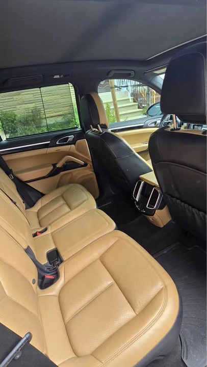 2015 Porsche 958 Cayenne - Image 7 of 12