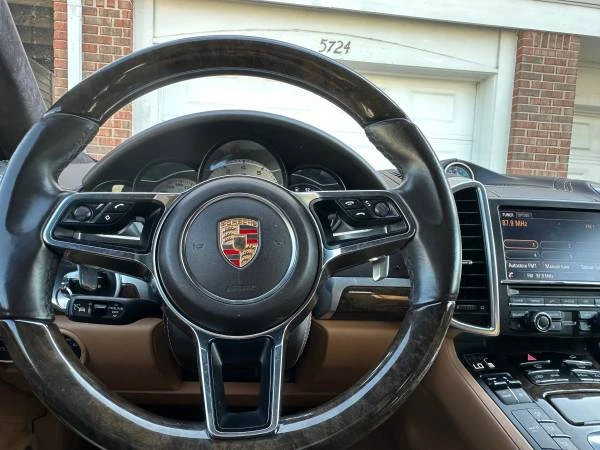 2015 Porsche 958 Cayenne Turbo - Image 16 of 21