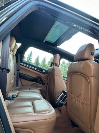 2015 Porsche 958 Cayenne Turbo - Image 10 of 21