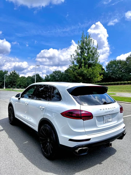2015 Porsche 958 Cayenne Turbo - Image 7 of 12