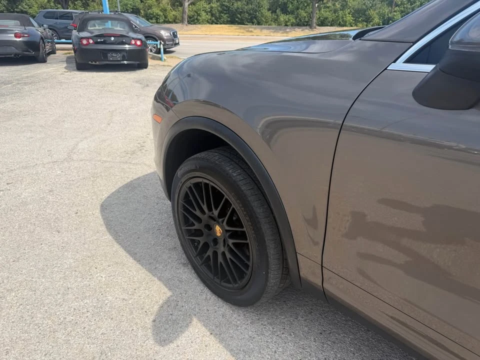 2015 Porsche 958 Cayenne Turbo - Image 10 of 19