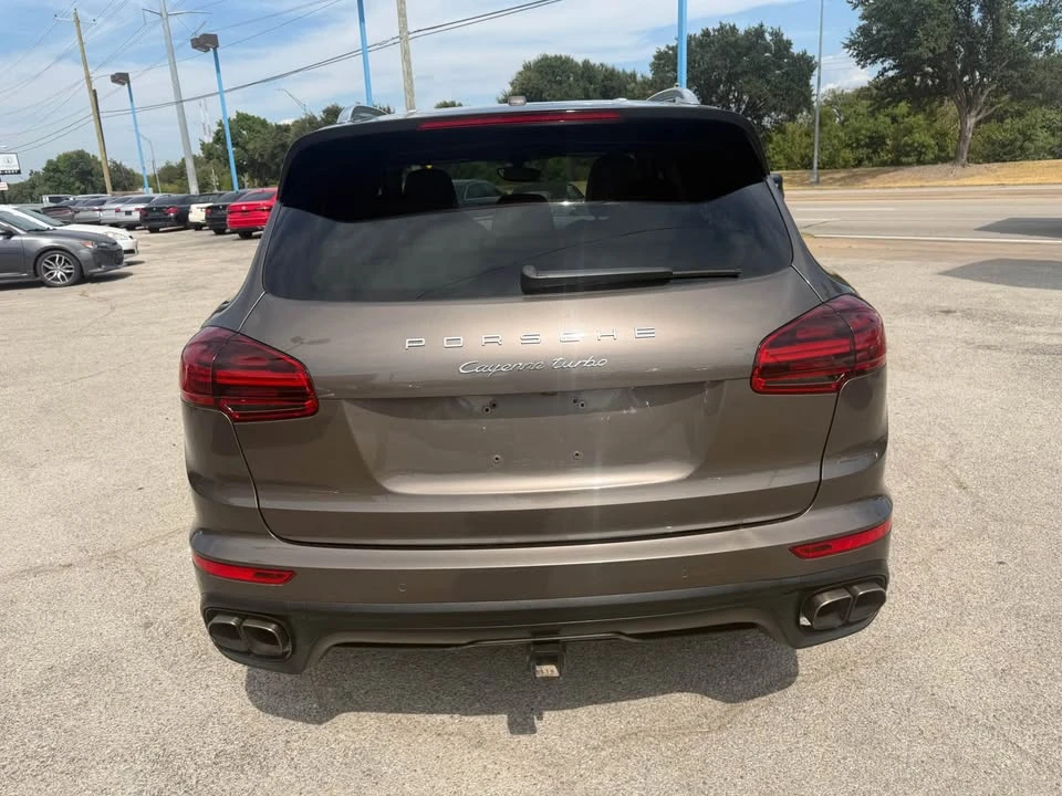 2015 Porsche 958 Cayenne Turbo - Image 7 of 19