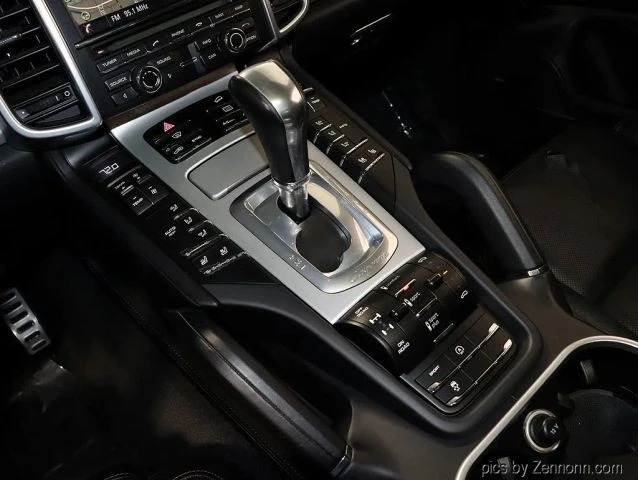 2015 Porsche 958 Cayenne Turbo - Image 20 of 21