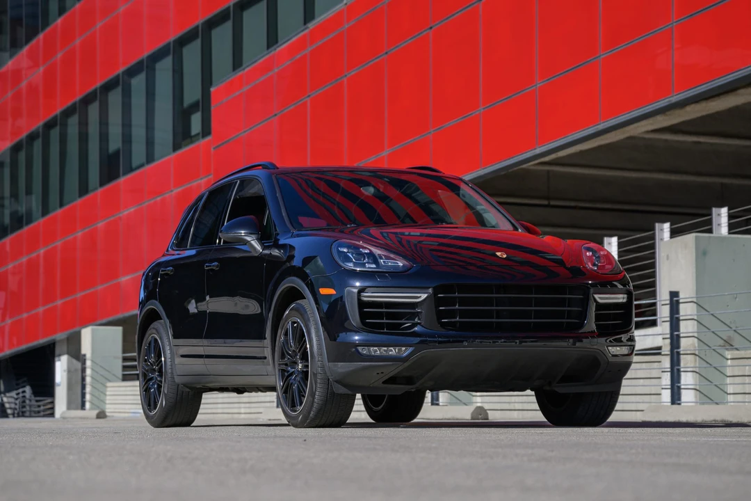 2015 Porsche 958 Cayenne Turbo - Image 9 of 31