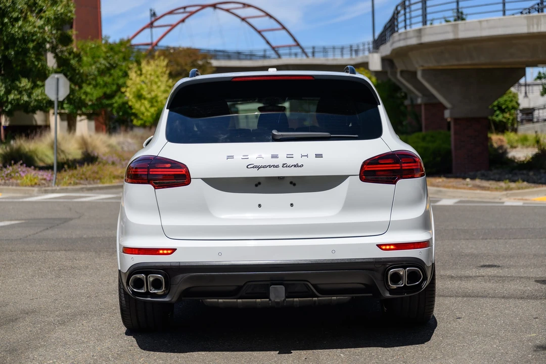 2015 Porsche 958 Cayenne Turbo - Image 6 of 31