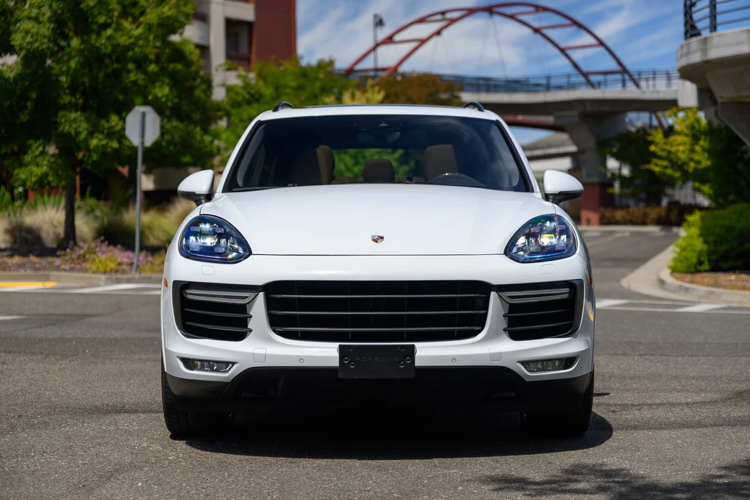 2015 Porsche 958 Cayenne Turbo - Image 16 of 31