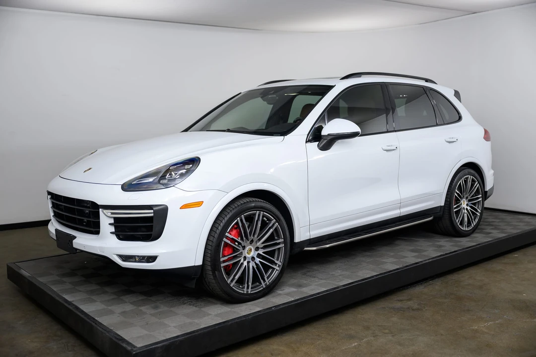 2015 Porsche 958 Cayenne Turbo - Image 28 of 31