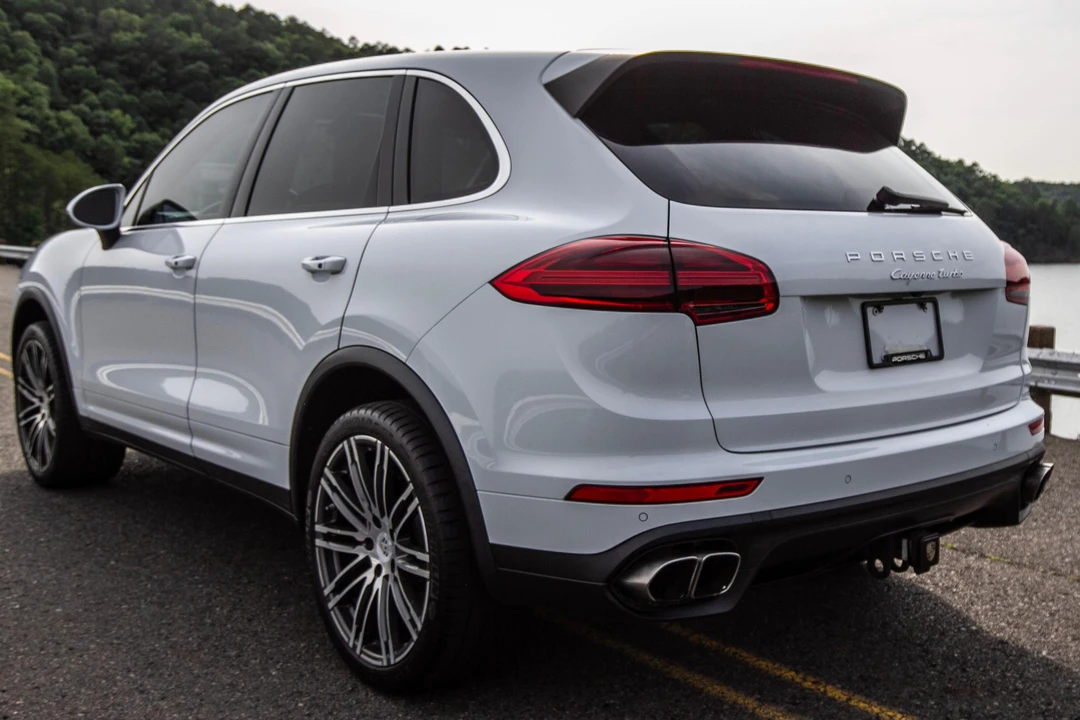 2015 Porsche 958 Cayenne Turbo - Image 7 of 31