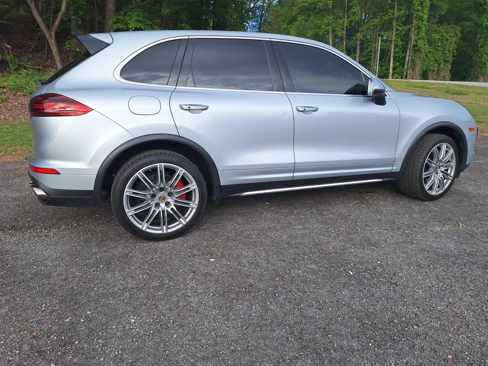 2015 Porsche 958 Cayenne Turbo - Image 7 of 31