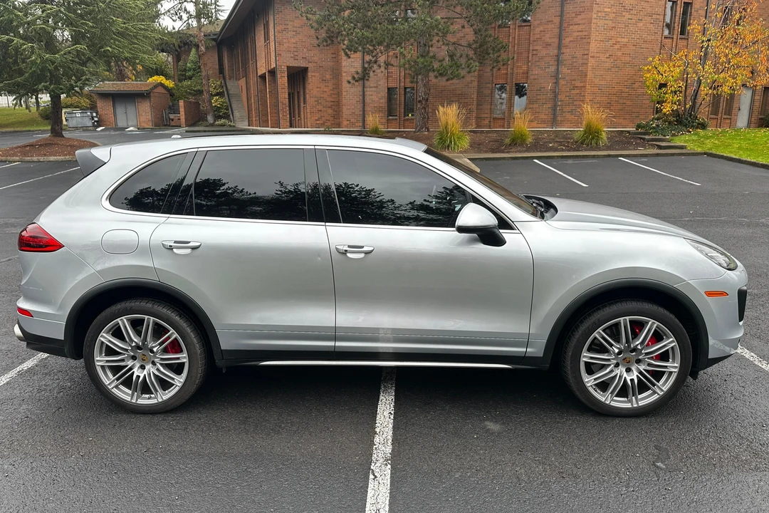 2015 Porsche 958 Cayenne Turbo - Image 3 of 31