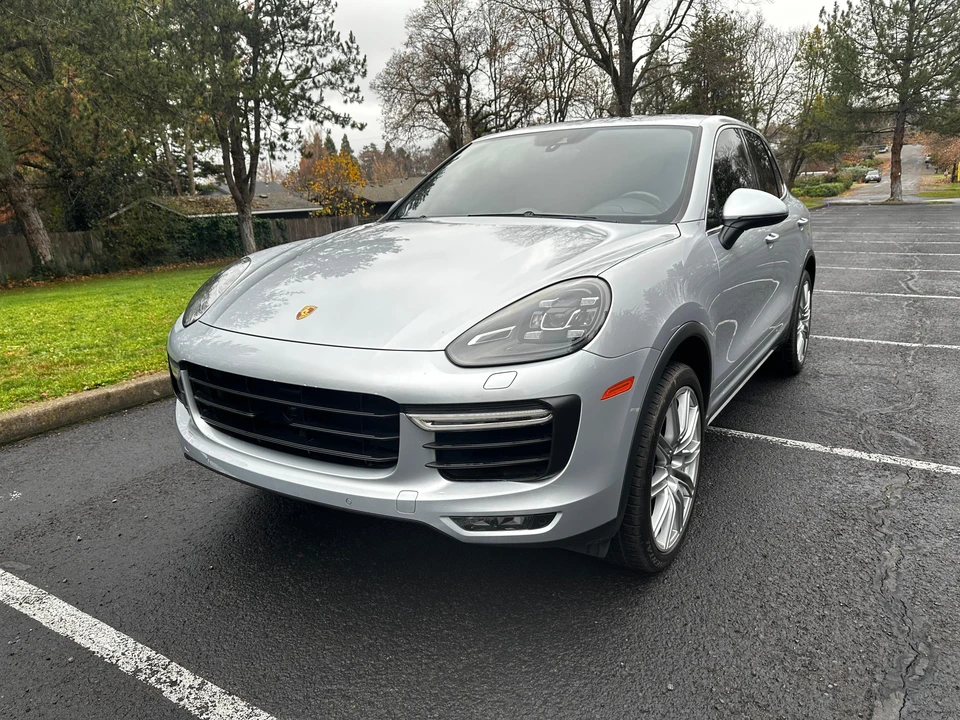 2015 Porsche 958 Cayenne Turbo - Image 8 of 31