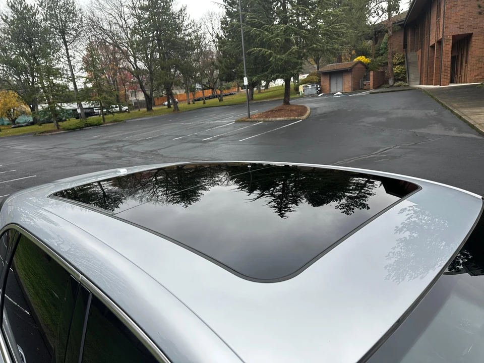 2015 Porsche 958 Cayenne Turbo - Image 28 of 31