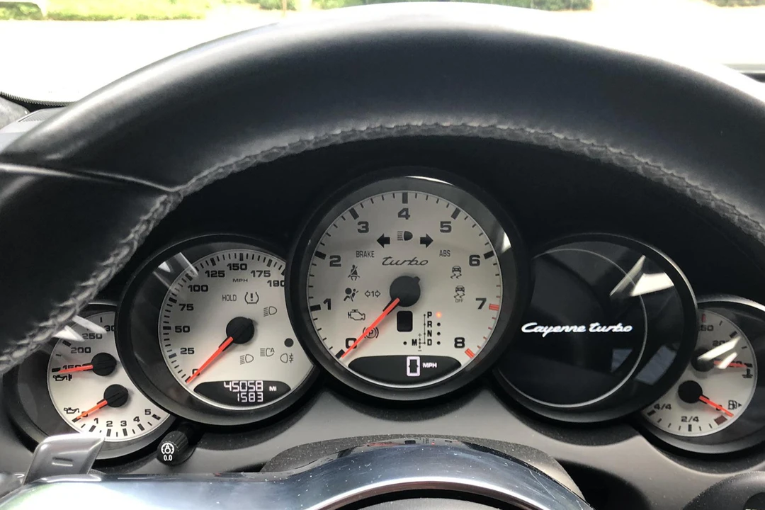 2015 Porsche 958 Cayenne Turbo - Image 31 of 31