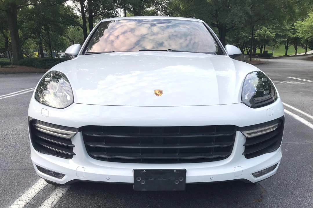 2015 Porsche 958 Cayenne Turbo - Image 2 of 31