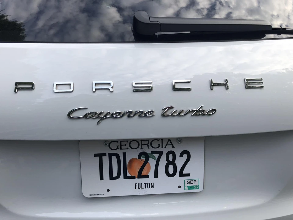 2015 Porsche 958 Cayenne Turbo - Image 13 of 31
