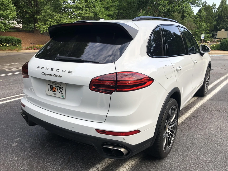 2015 Porsche 958 Cayenne Turbo - Image 8 of 31