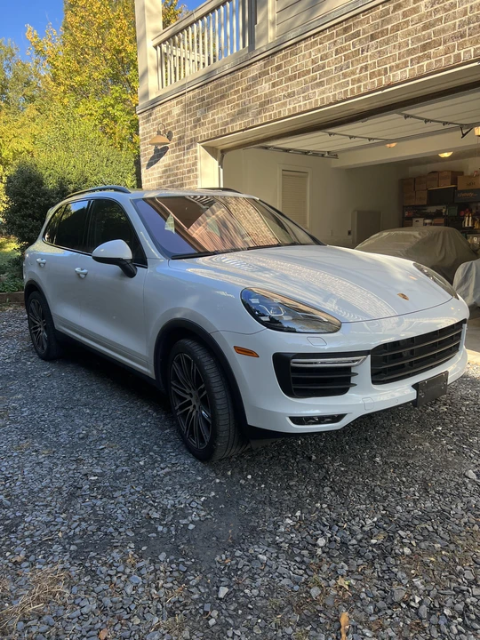 2015 Porsche 958 Cayenne Turbo - Image 9 of 31