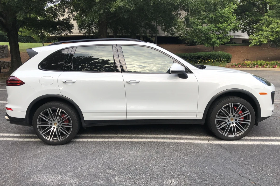 2015 Porsche 958 Cayenne Turbo - Image 3 of 31