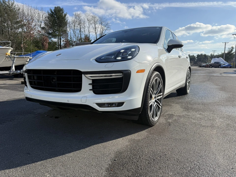 2015 Porsche 958 Cayenne Turbo - Image 17 of 31