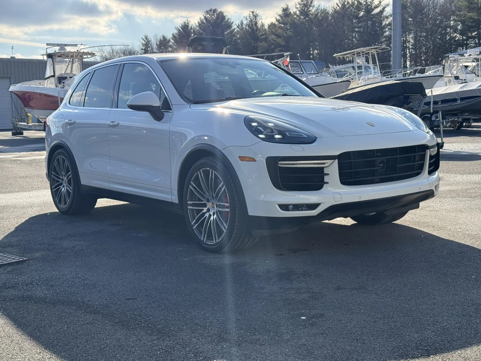 2015 Porsche 958 Cayenne Turbo - Image 27 of 31