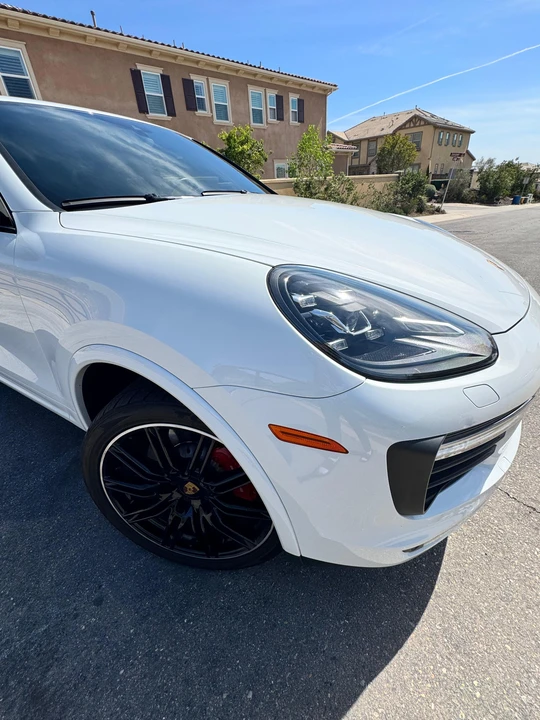 2015 Porsche 958 Cayenne Turbo - Image 23 of 31