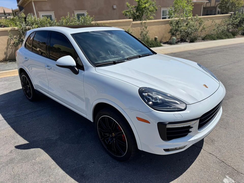 2015 Porsche 958 Cayenne Turbo - Image 17 of 31