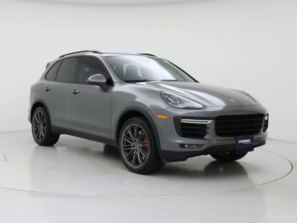 2015 Porsche 958 Cayenne Turbo - Image 2 of 26