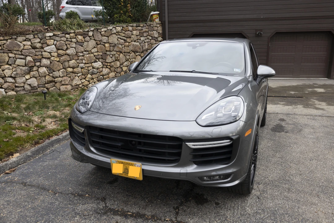 2015 Porsche 958 Cayenne Turbo - Image 7 of 31