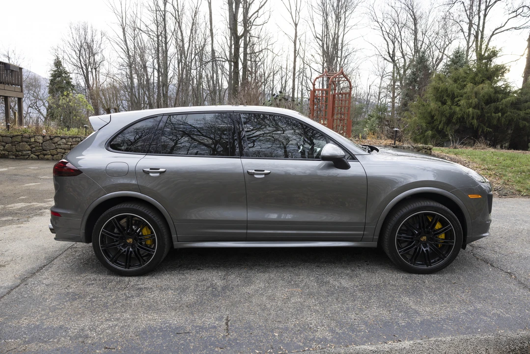 2015 Porsche 958 Cayenne Turbo - Image 22 of 31