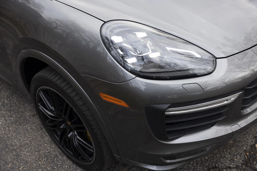 2015 Porsche 958 Cayenne Turbo - Image 29 of 31