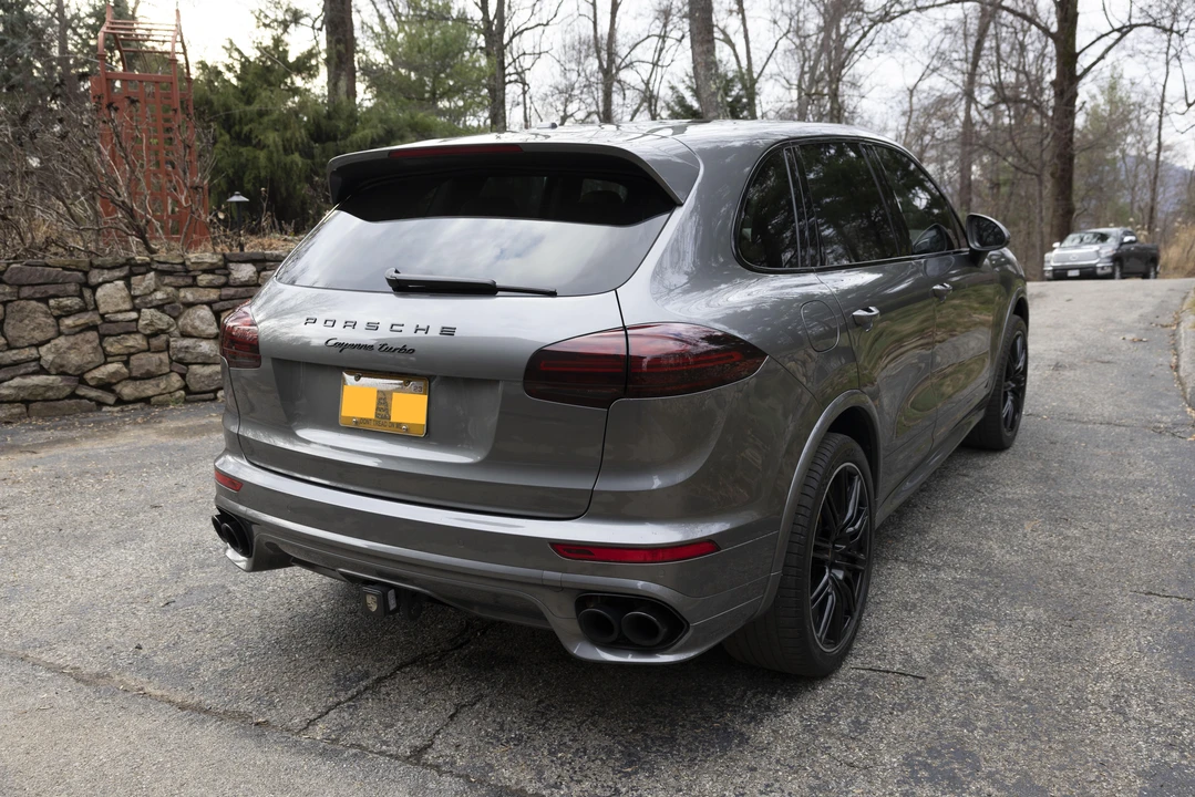 2015 Porsche 958 Cayenne Turbo - Image 19 of 31
