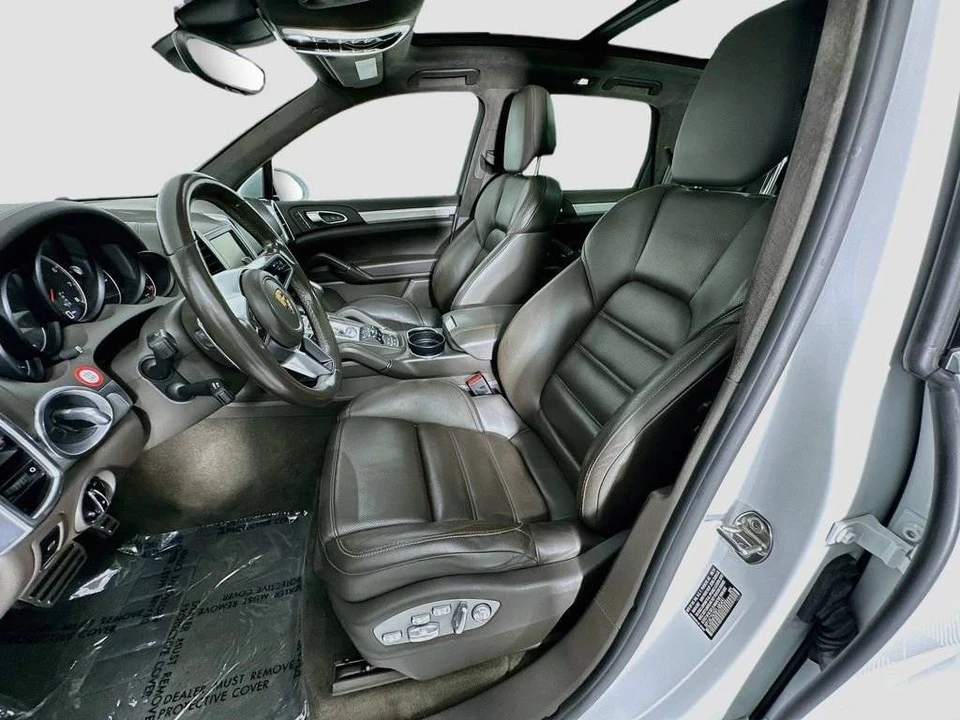 2015 Porsche 958 Cayenne Turbo - Image 5 of 5
