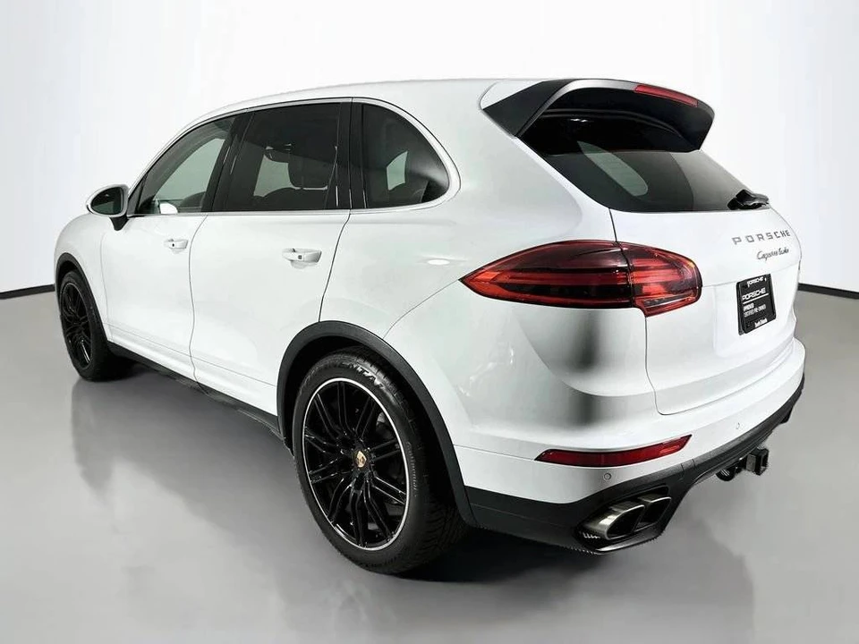 2015 Porsche 958 Cayenne Turbo - Image 3 of 5