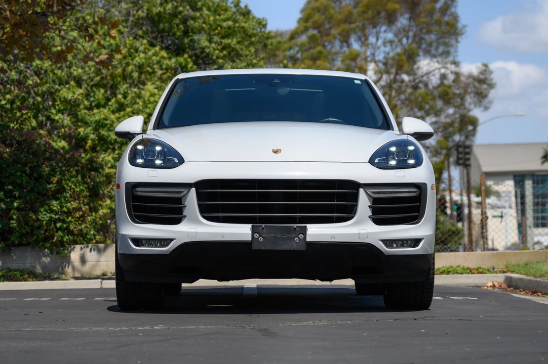2015 Porsche 958 Cayenne Turbo - Image 17 of 31