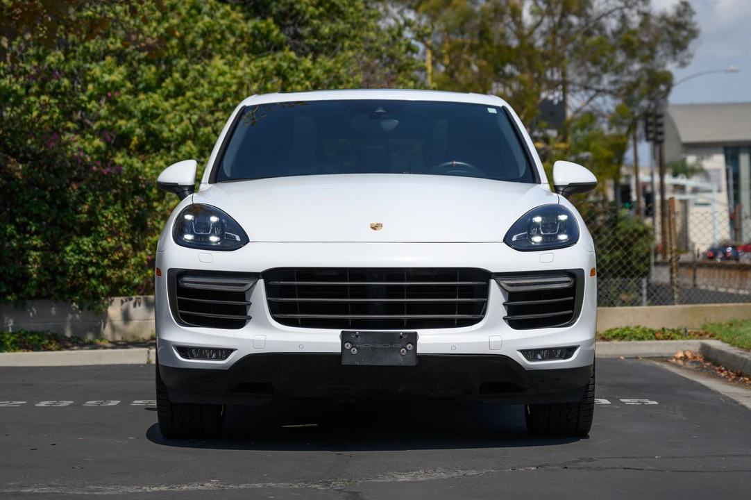 2015 Porsche 958 Cayenne Turbo - Image 16 of 31
