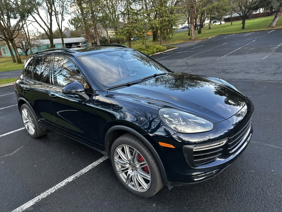 2015 Porsche 958 Cayenne Turbo - Image 24 of 31