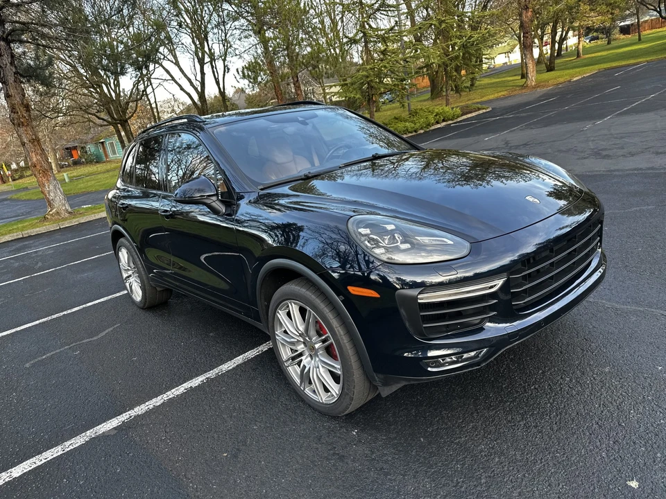 2015 Porsche 958 Cayenne Turbo - Image 26 of 31