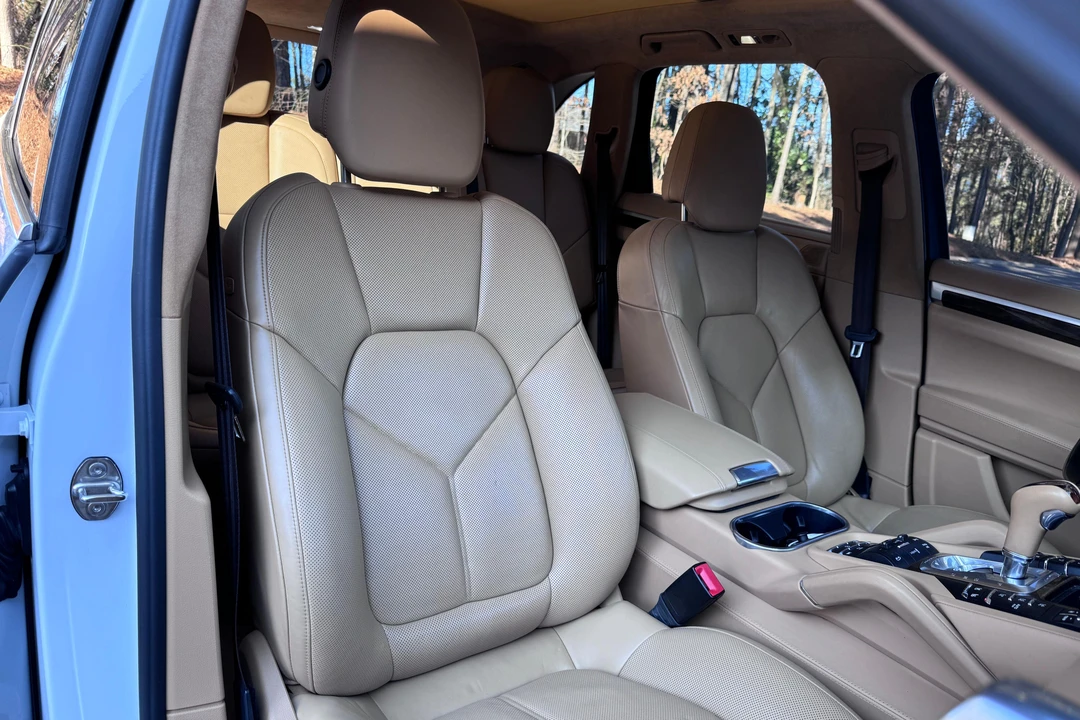 2015 Porsche 958 Cayenne Turbo - Image 26 of 31