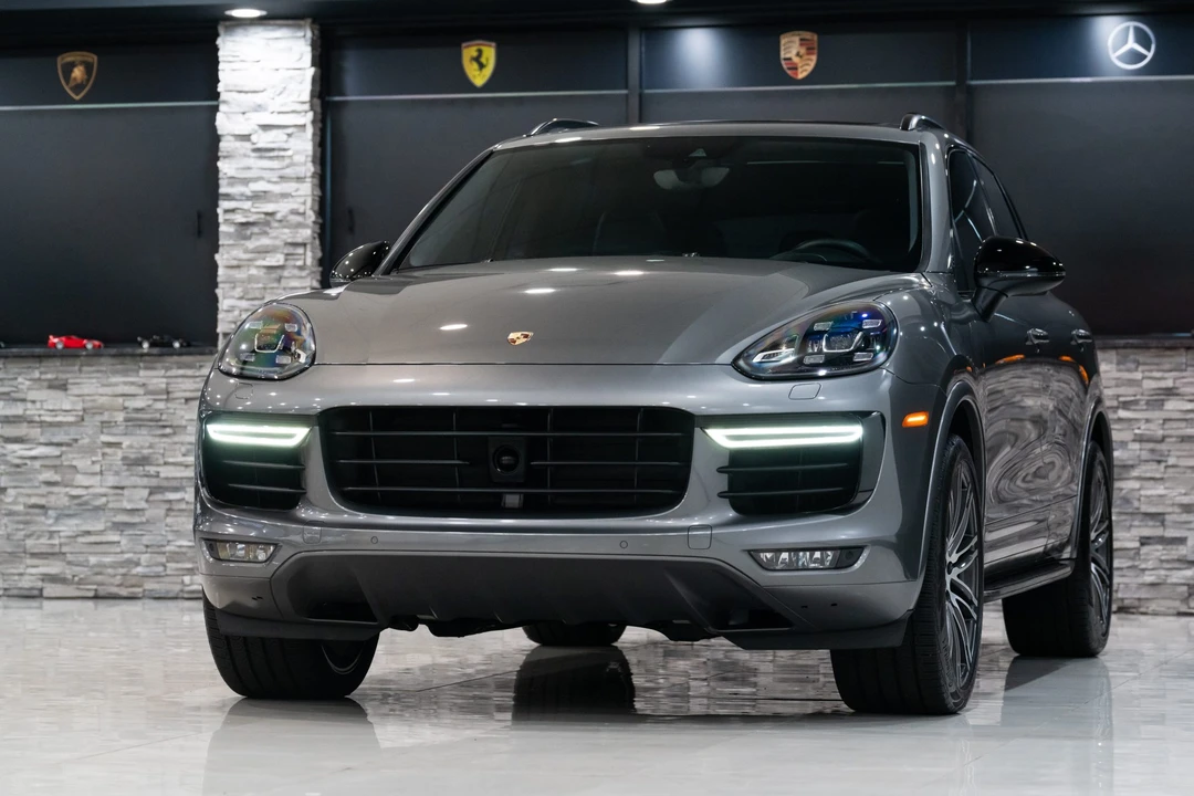 2015 Porsche 958 Cayenne Turbo - Image 3 of 31
