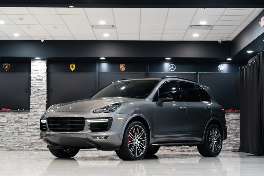 2015 Porsche 958 Cayenne Turbo - Image 13 of 31