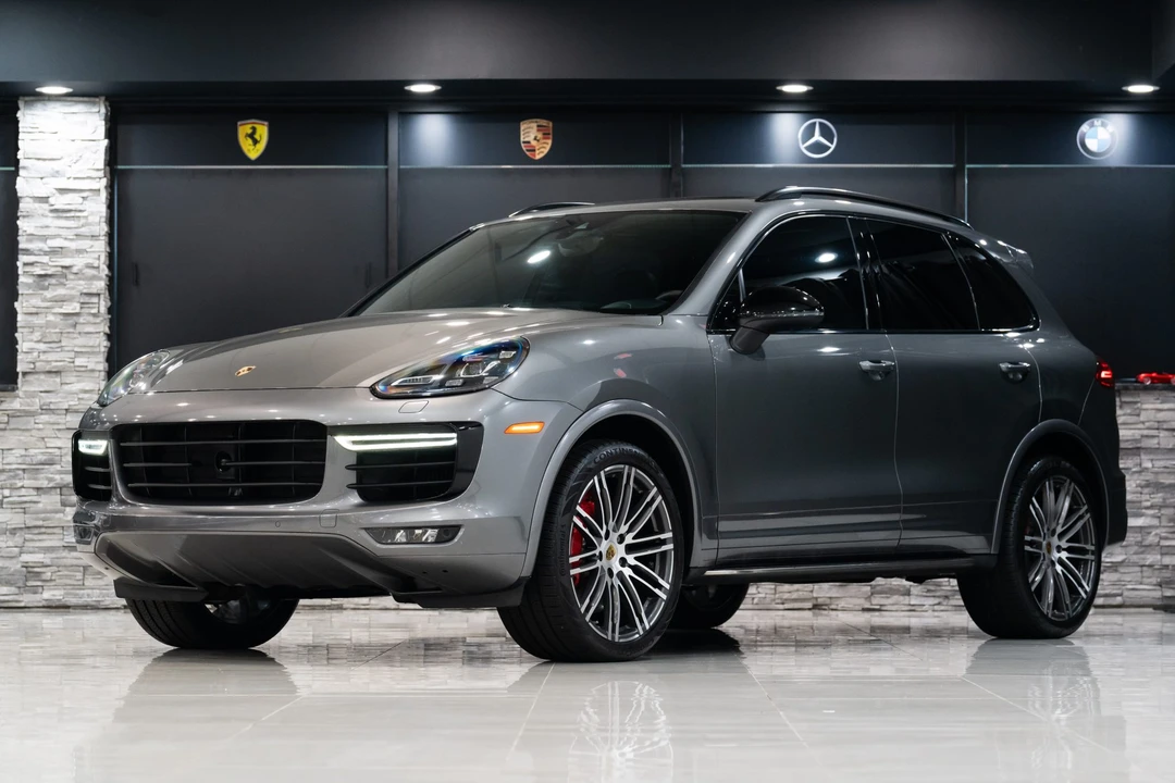 2015 Porsche 958 Cayenne Turbo - Image 9 of 31