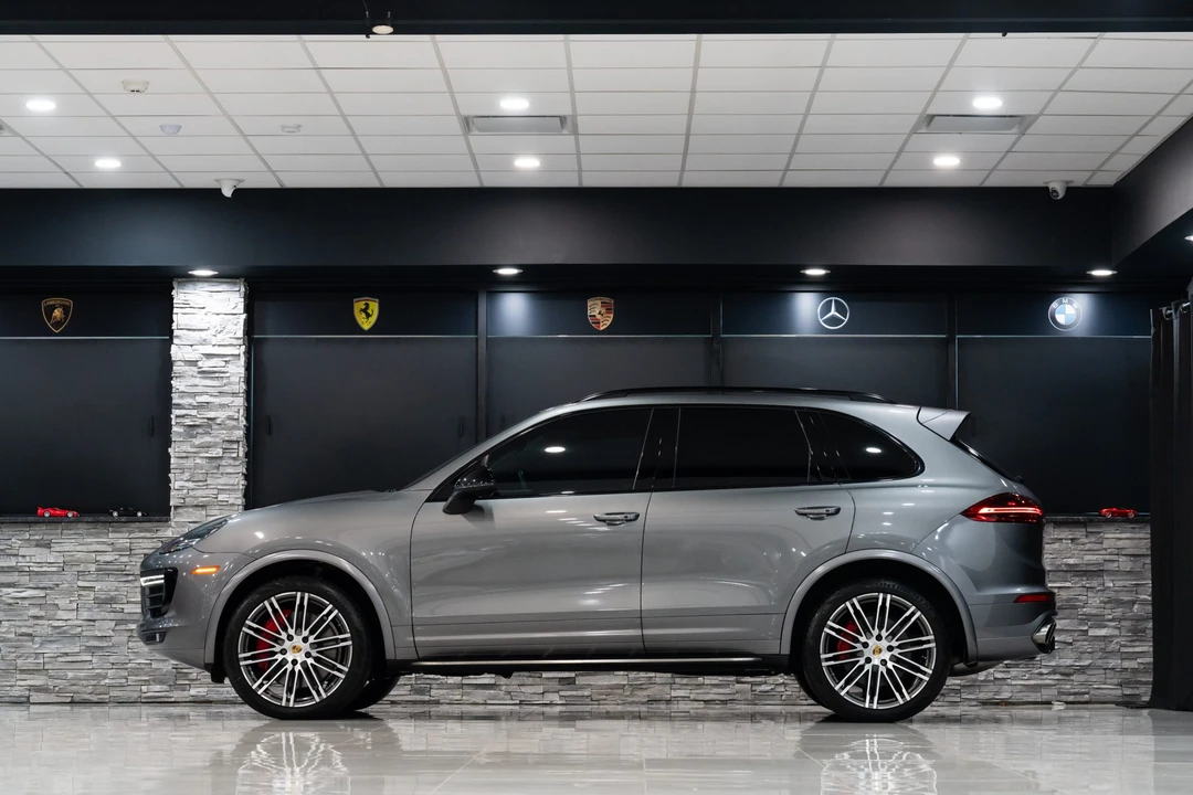 2015 Porsche 958 Cayenne Turbo - Image 19 of 31