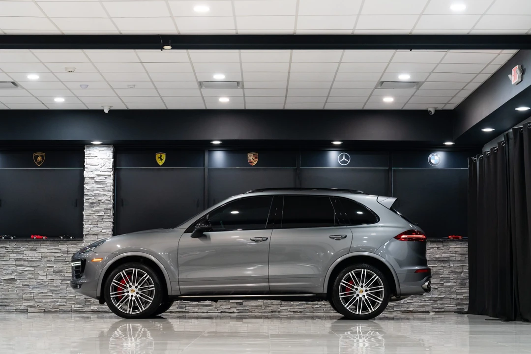 2015 Porsche 958 Cayenne Turbo - Image 20 of 31