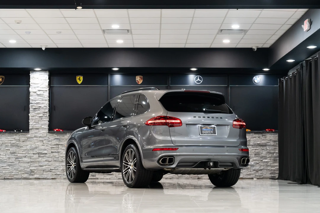 2015 Porsche 958 Cayenne Turbo - Image 23 of 31