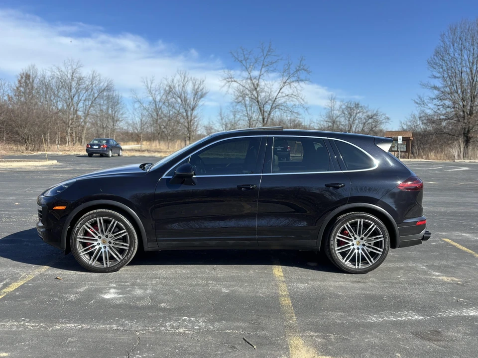 2015 Porsche 958 Cayenne Turbo - Image 6 of 31