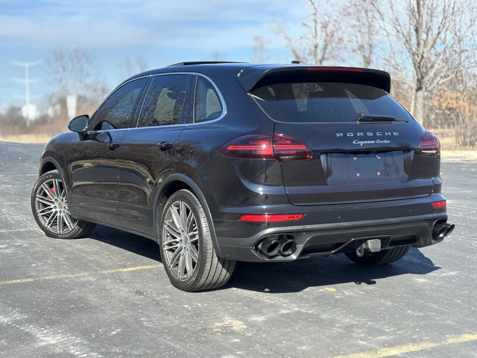 2015 Porsche 958 Cayenne Turbo - Image 8 of 31