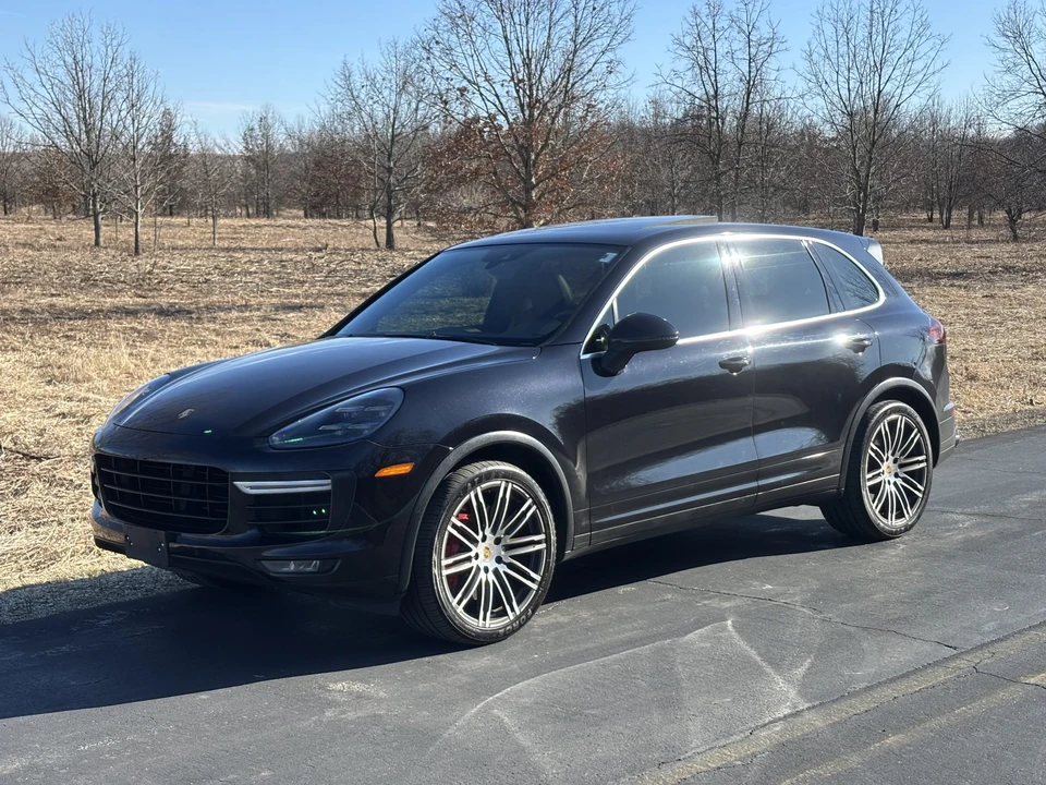 2015 Porsche 958 Cayenne Turbo - Image 5 of 31