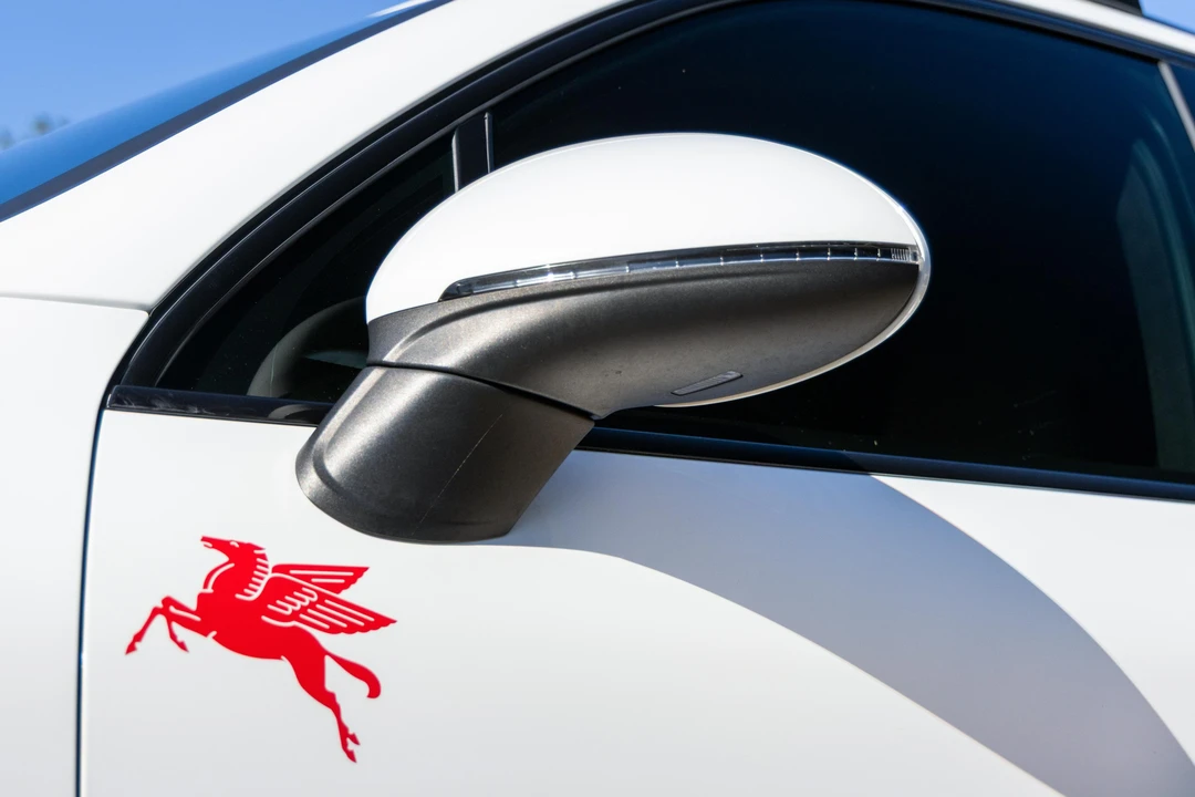 2015 Porsche 958 Cayenne Turbo - Image 18 of 31