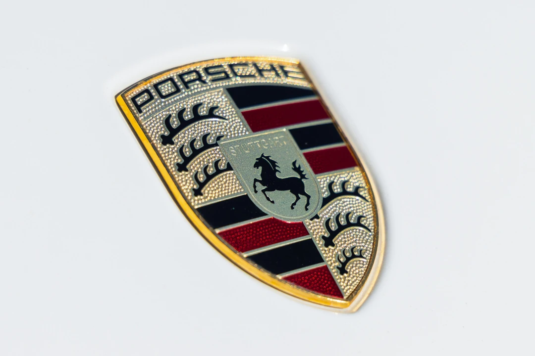 2015 Porsche 958 Cayenne Turbo - Image 13 of 31