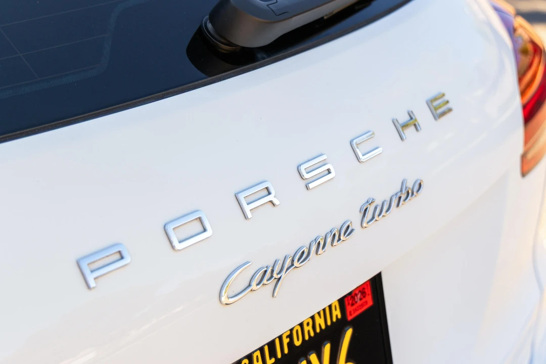 2015 Porsche 958 Cayenne Turbo - Image 25 of 31